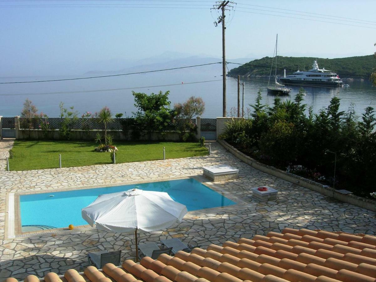 Avlaki Beachfront Vilă Kassiopi